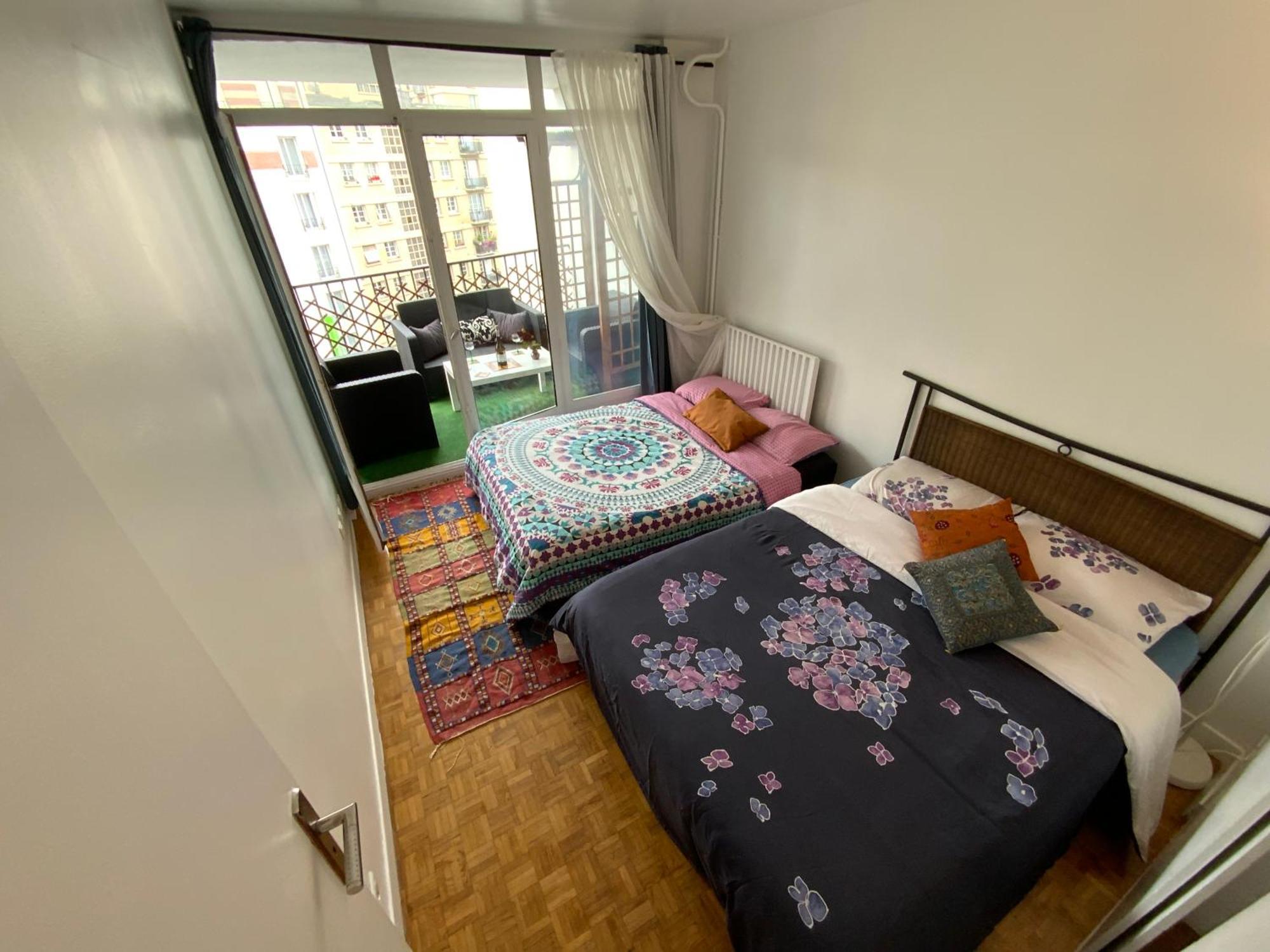 Chambre Chez L'Habitant Pres De Tour Eiffel Parigi Esterno foto